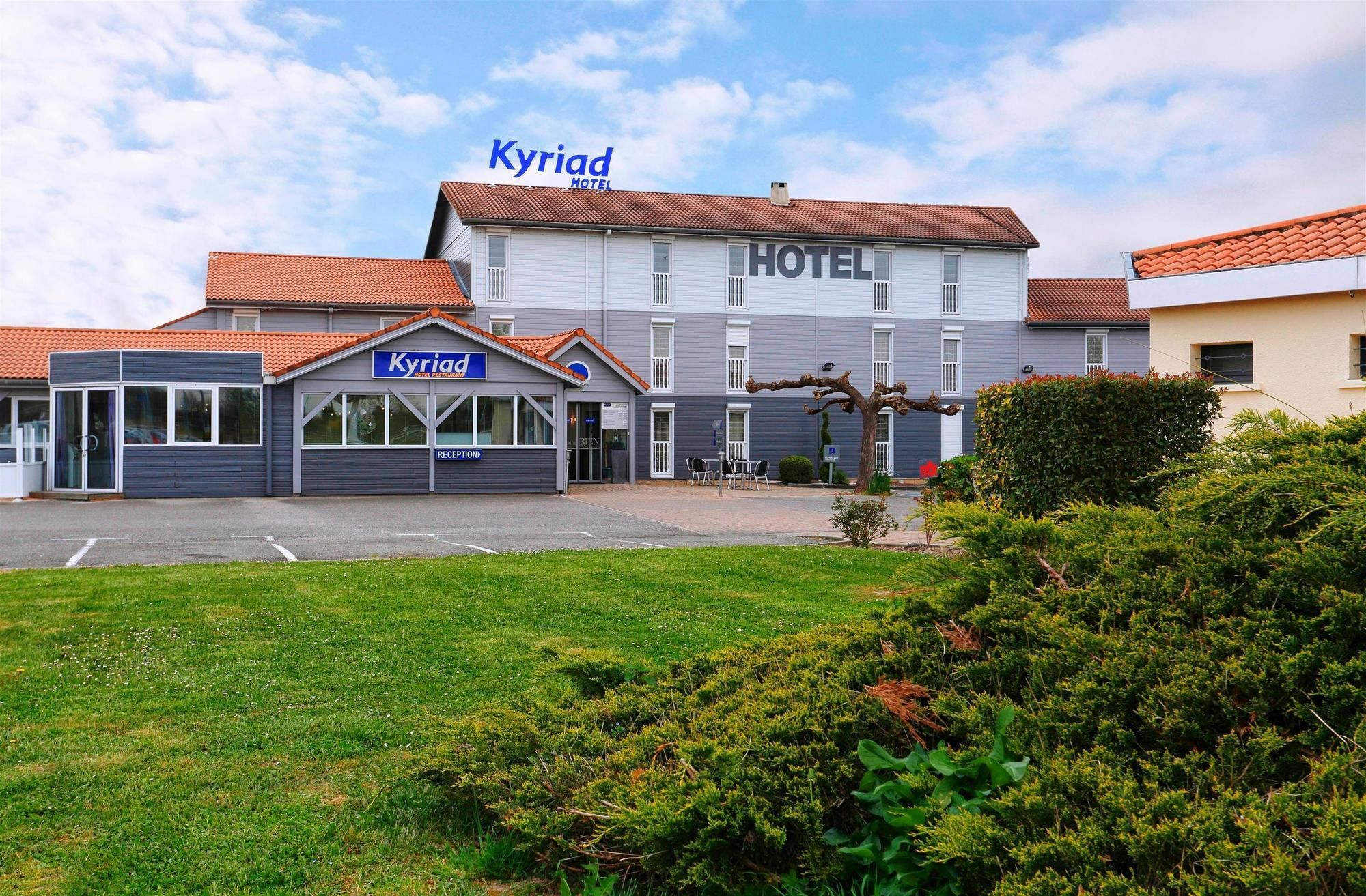 Hotel Kyriad Montauban Exterior photo