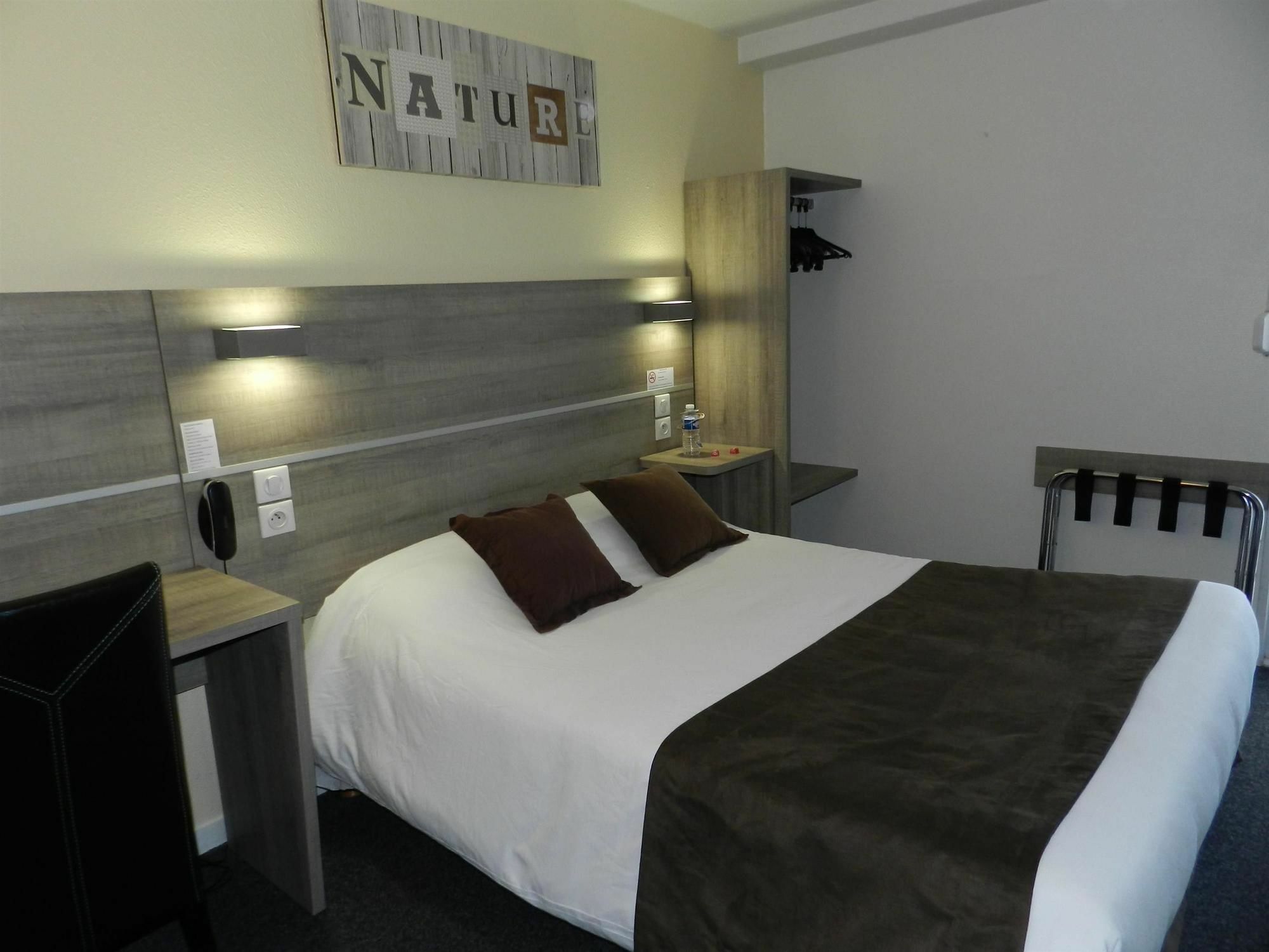 Hotel Kyriad Montauban Room photo